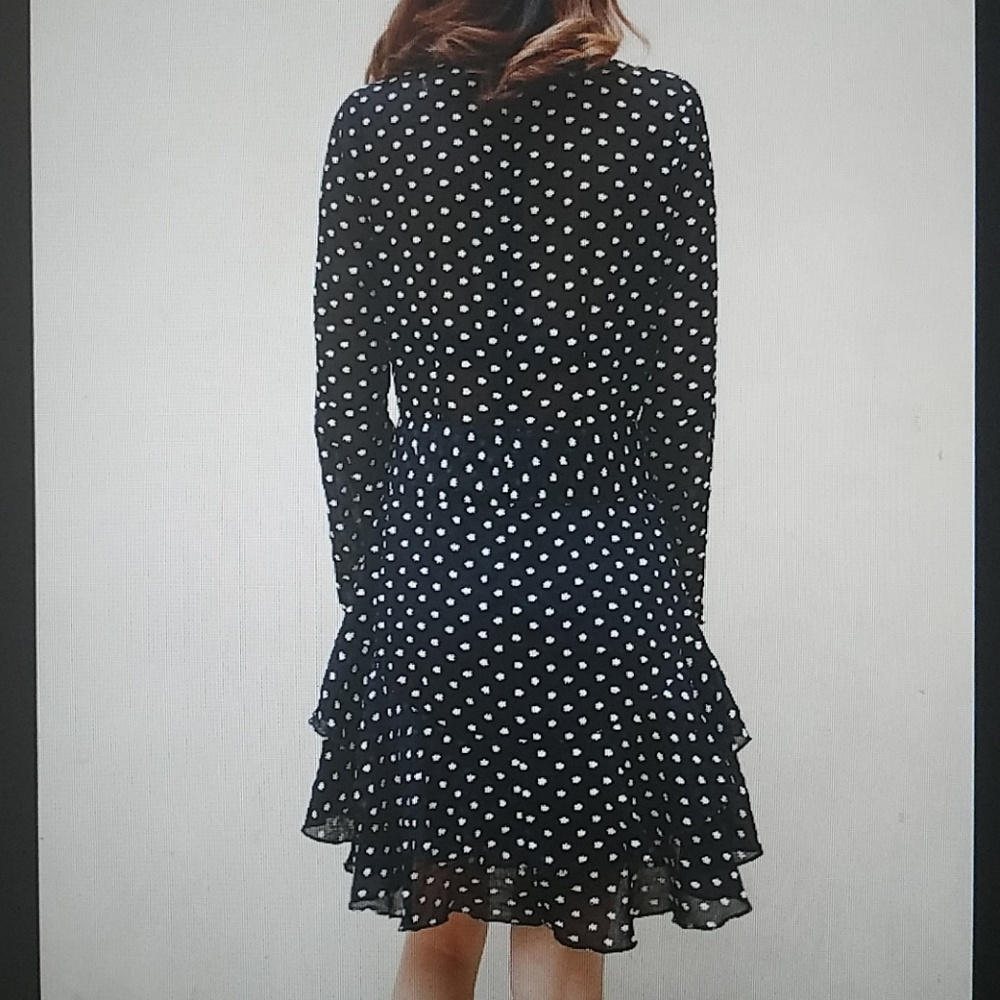 Poppy Long Sleeves Lace up Dress - Picture 4 of 8